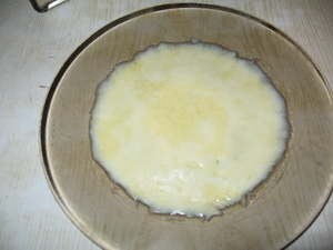 Салат из мидий в сырной корзиночке