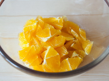 Нарезаем апельсины