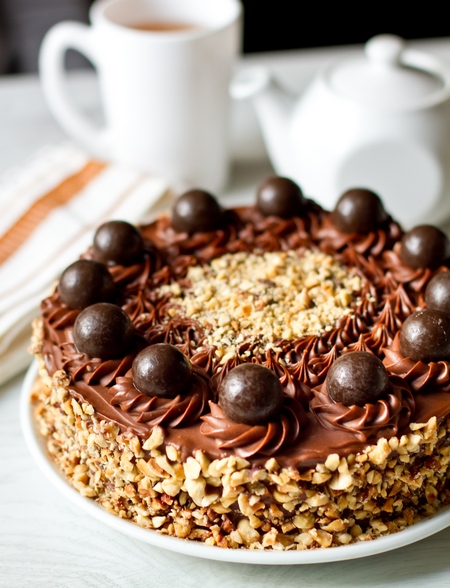 Шоколадно-ореховый торт с "Нутеллой"