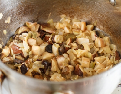 Суп-капучино из белых грибов и шампиньонов – кулинарный рецепт