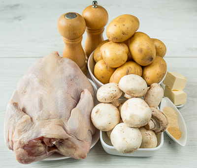 Запеченная курица с картофелем и шампиньонами