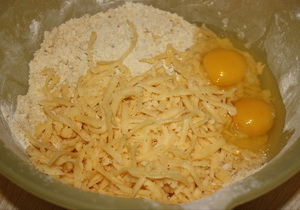 + яйца и сыр